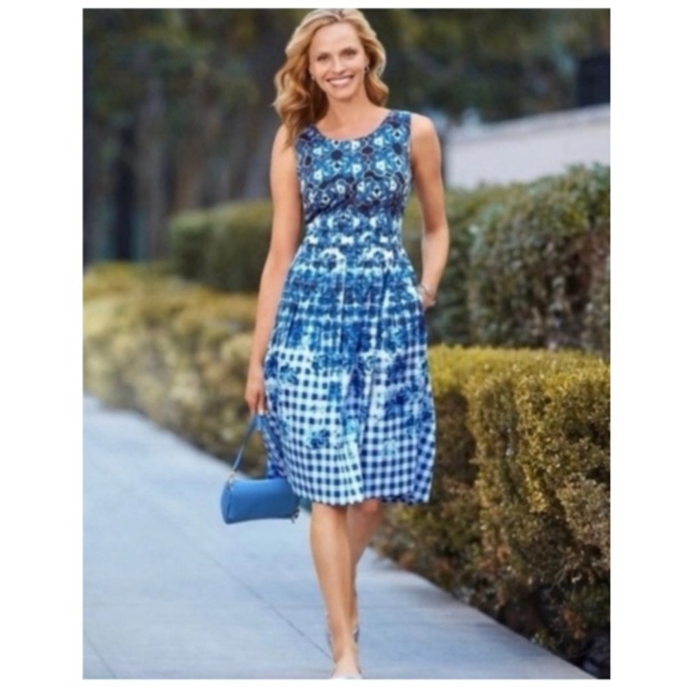 Talbots Blue/White Sleeveless Scoop Neck Midi Sundress Women’s Size 4 - LIKE NEW